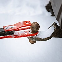 Eskimo Ez-Stow Pivoting Hitch Eskimo Ez-Stow Pivoting Hitch