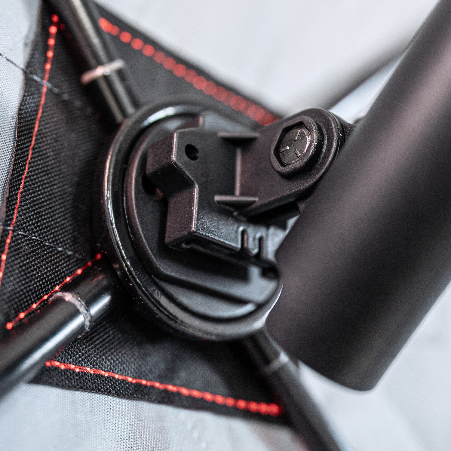 Eskimo E-Hub Deadstick Rod Holder Eskimo E-Hub Deadstick Rod Holder
